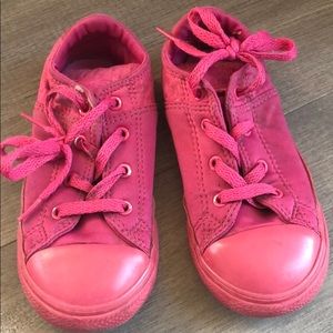 Pink Converse All Stars